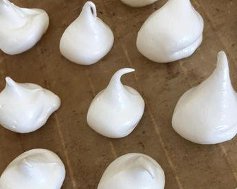 Little Meringues